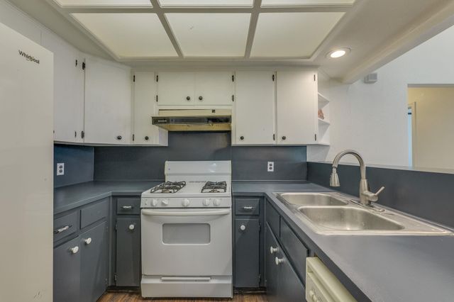 16041 Stoneham CIR, Pflugerville, TX 78660