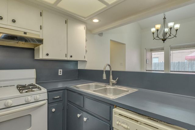 16041 Stoneham CIR, Pflugerville, TX 78660