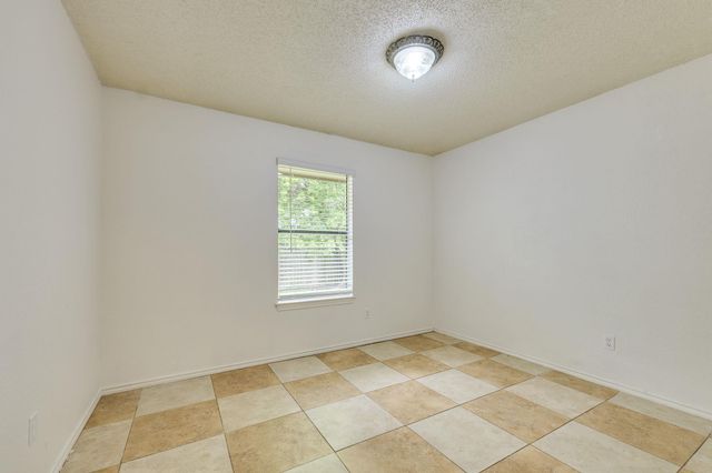 16041 Stoneham CIR, Pflugerville, TX 78660