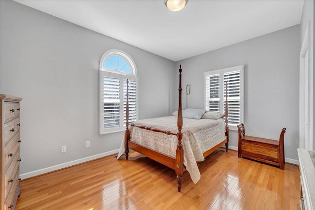 1034 Joffrey DR, Huddleston, VA 24104