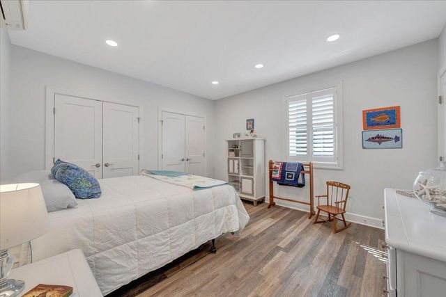 1034 Joffrey DR, Huddleston, VA 24104