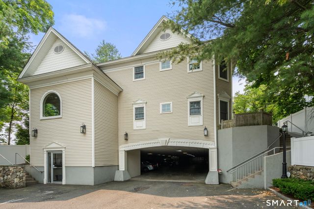 20 Cross Street 10, Westport, CT 06880
