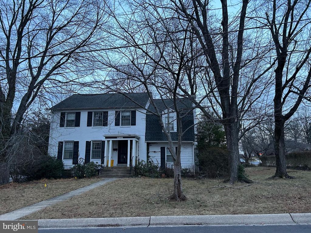 12001 WHIPPOORWILL LN, Rockville, MD 20852