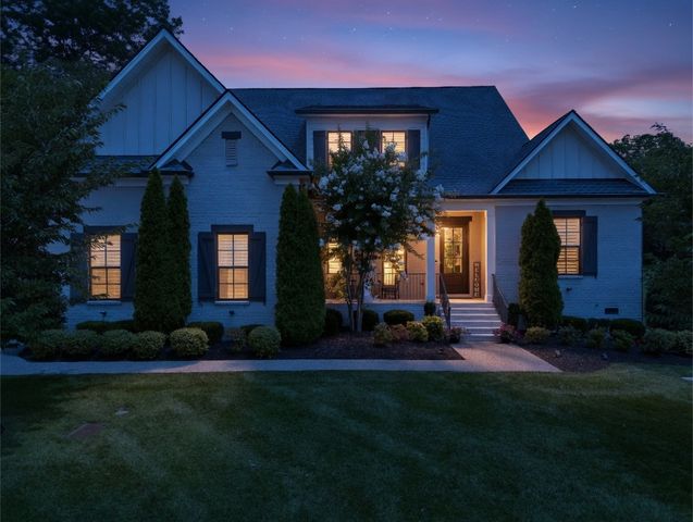 4119 Old Light Cir, Arrington, TN 37014