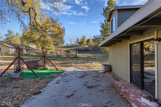 27900 Bear Valley Road, Tehachapi, CA 93561