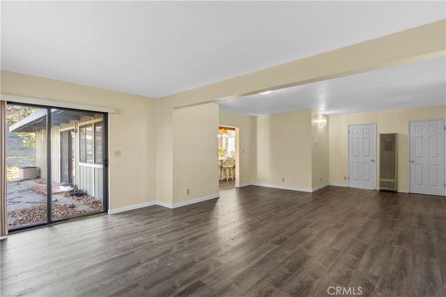 27900 Bear Valley Road, Tehachapi, CA 93561