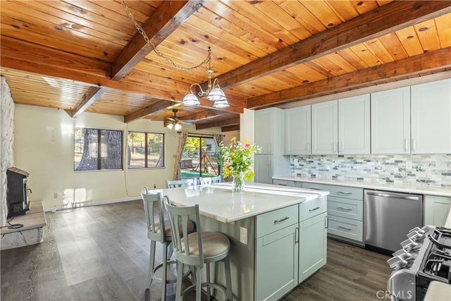 27900 Bear Valley Road, Tehachapi, CA 93561