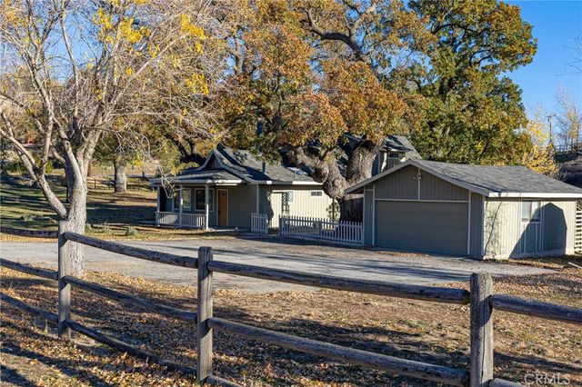 27900 Bear Valley Road, Tehachapi, CA 93561