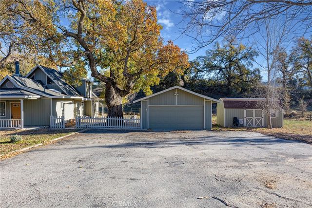 27900 Bear Valley Road, Tehachapi, CA 93561