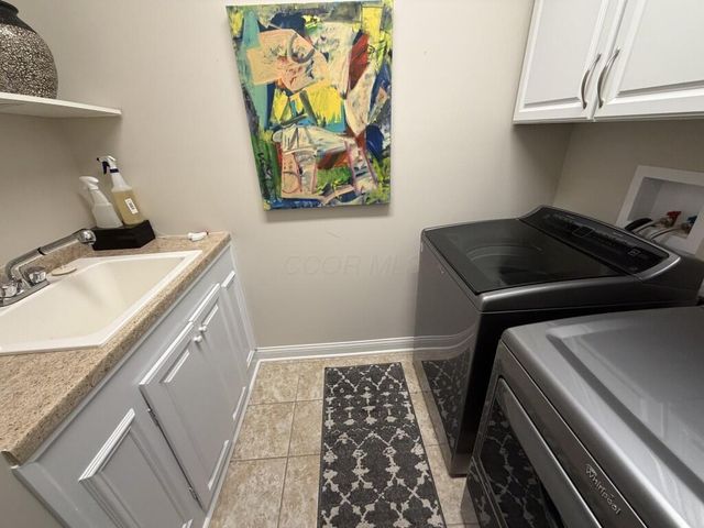 226 Wellspring Lane, Powell, OH 43065