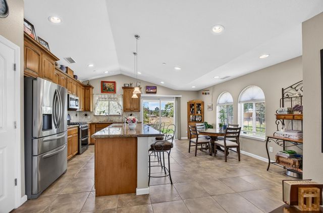 8720 El Modena Ave, Elverta, CA 95626