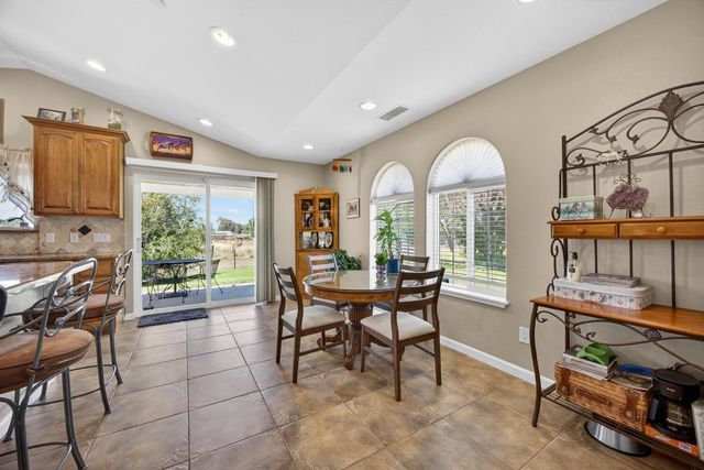 8720 El Modena Ave, Elverta, CA 95626
