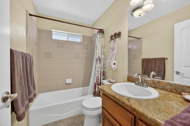 8720 El Modena Ave, Elverta, CA 95626