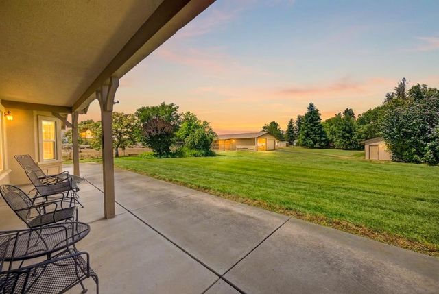 8720 El Modena Ave, Elverta, CA 95626