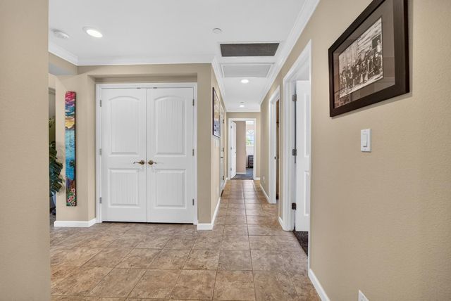8720 El Modena Ave, Elverta, CA 95626