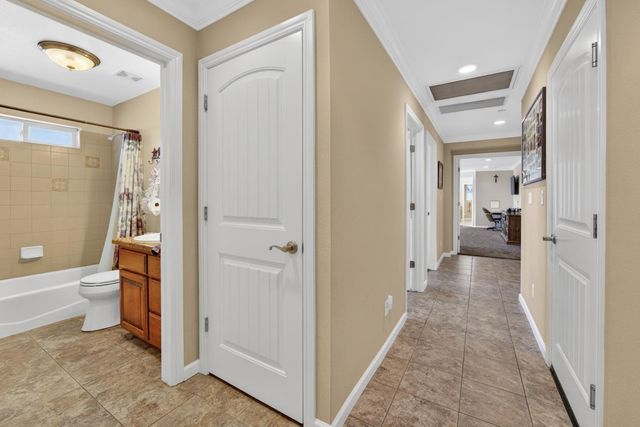 8720 El Modena Ave, Elverta, CA 95626