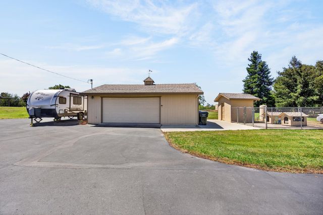 8720 El Modena Ave, Elverta, CA 95626
