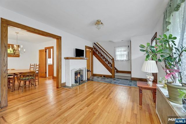 75 Humboldt Street, Wood Ridge, NJ 07075