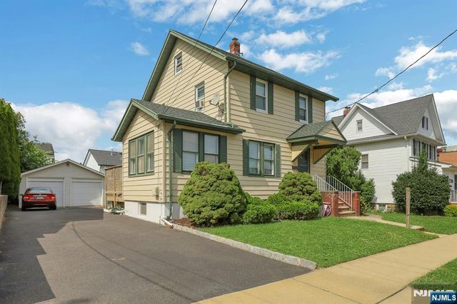 75 Humboldt Street, Wood Ridge, NJ 07075