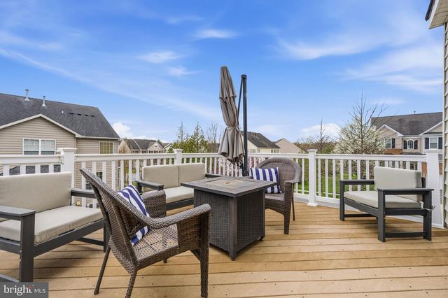 2001 WILLOWCREST CIR, Baltimore, MD 21209