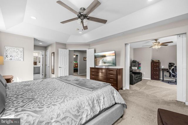 2001 WILLOWCREST CIR, Baltimore, MD 21209