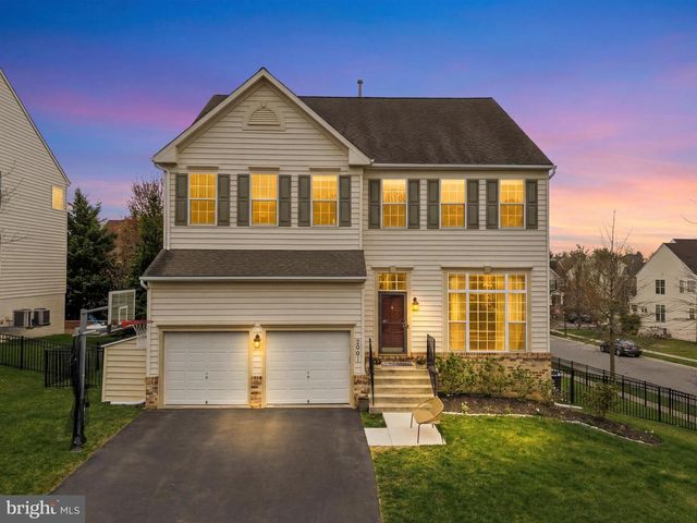 2001 WILLOWCREST CIR, Baltimore, MD 21209