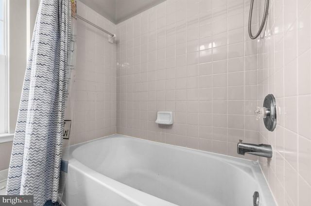 2001 WILLOWCREST CIR, Baltimore, MD 21209