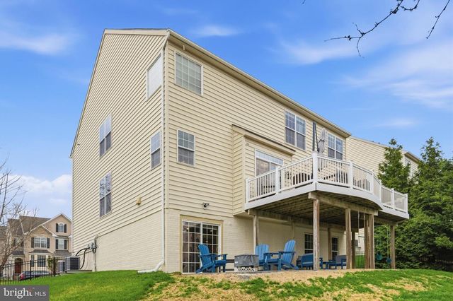 2001 WILLOWCREST CIR, Baltimore, MD 21209