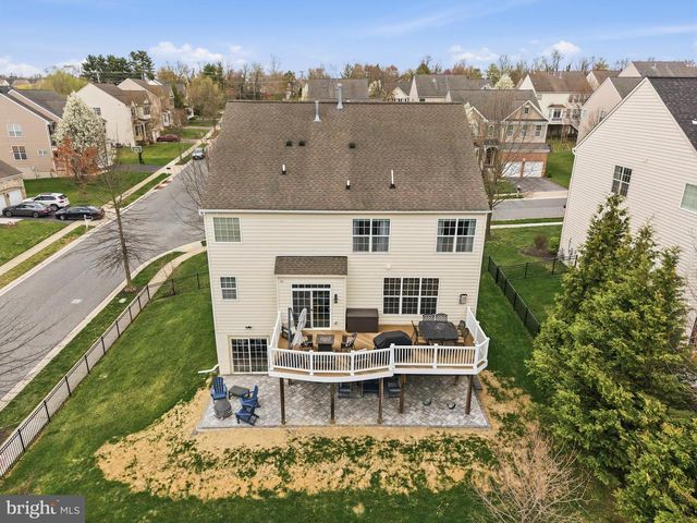 2001 WILLOWCREST CIR, Baltimore, MD 21209