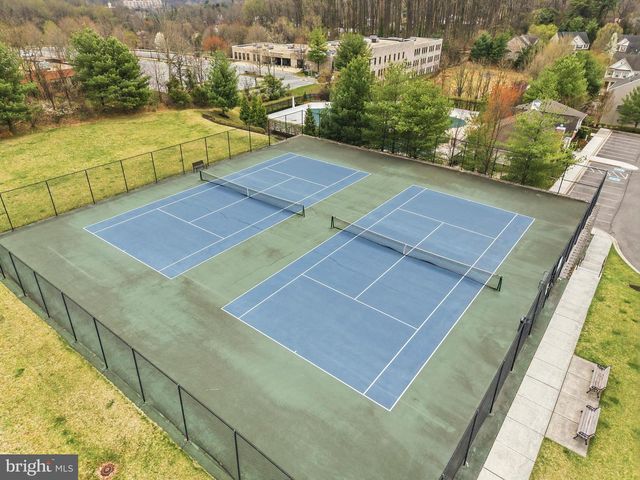 2001 WILLOWCREST CIR, Baltimore, MD 21209