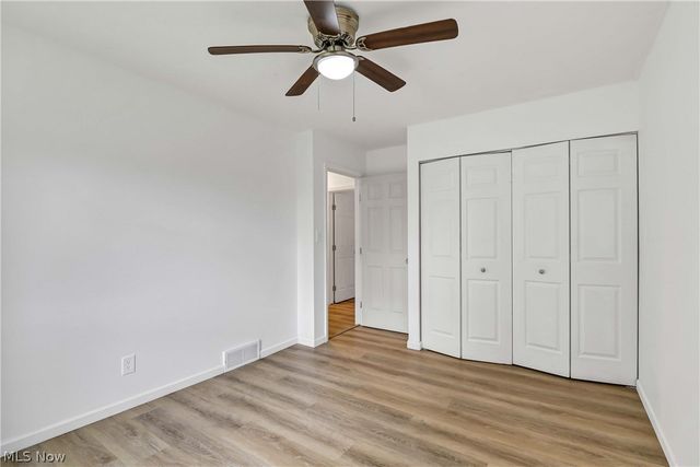 3637 Hunter Drive, North Olmsted, OH 44070