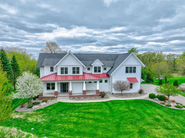 10059 Tapestry Road, Lake Elmo, MN 55042