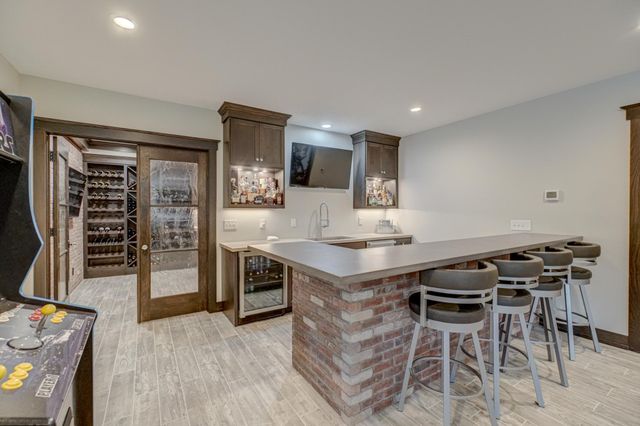 10059 Tapestry Road, Lake Elmo, MN 55042