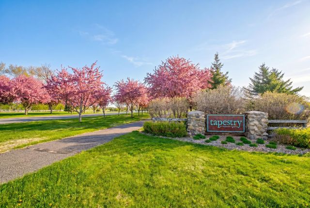 10059 Tapestry Road, Lake Elmo, MN 55042