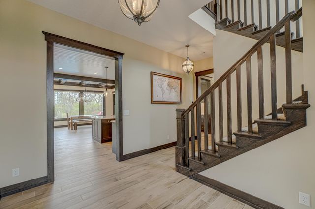 10059 Tapestry Road, Lake Elmo, MN 55042