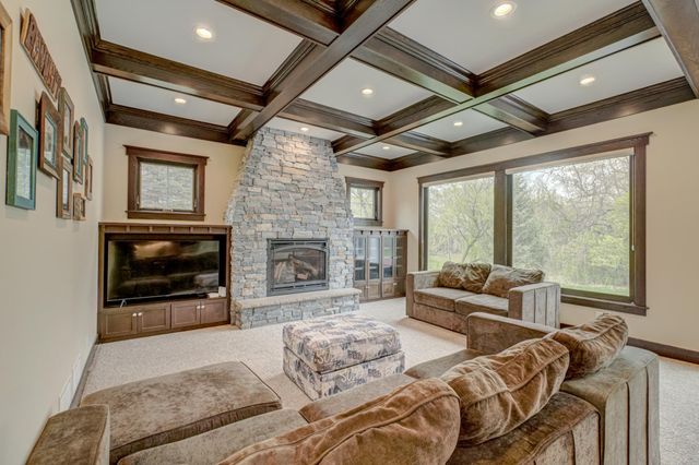 10059 Tapestry Road, Lake Elmo, MN 55042