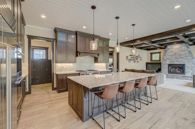 10059 Tapestry Road, Lake Elmo, MN 55042
