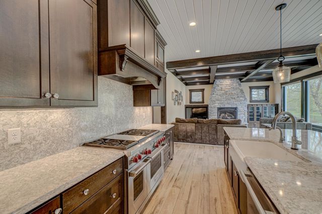 10059 Tapestry Road, Lake Elmo, MN 55042