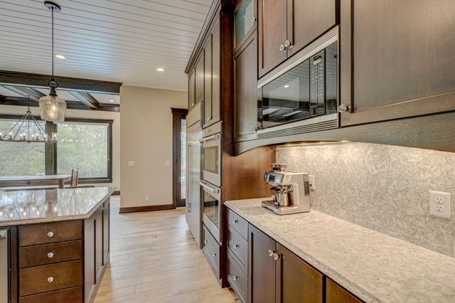 10059 Tapestry Road, Lake Elmo, MN 55042