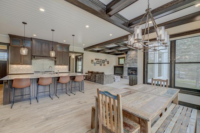 10059 Tapestry Road, Lake Elmo, MN 55042