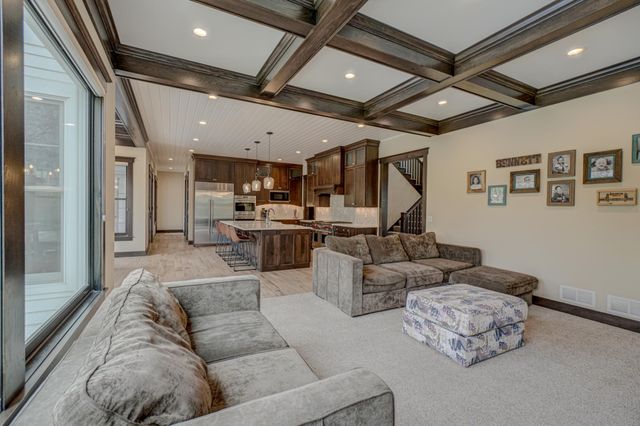 10059 Tapestry Road, Lake Elmo, MN 55042