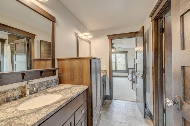 10059 Tapestry Road, Lake Elmo, MN 55042