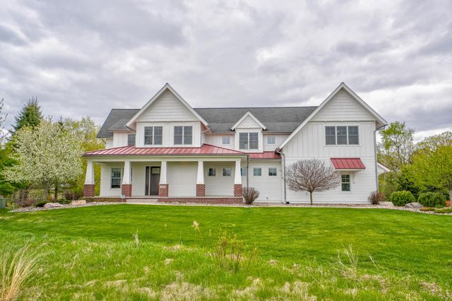 10059 Tapestry Road, Lake Elmo, MN 55042