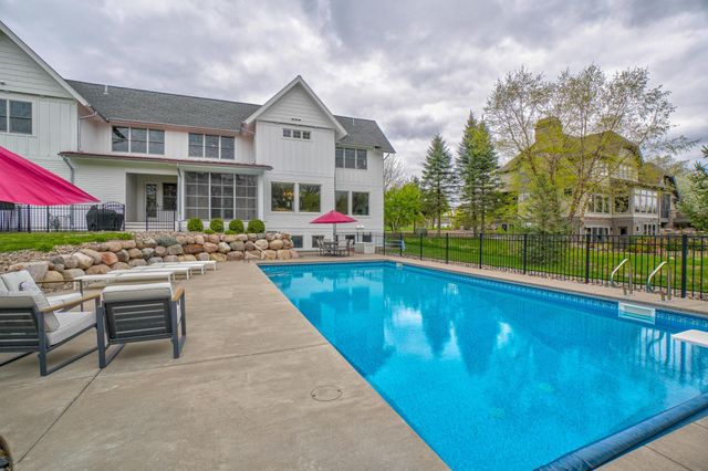 10059 Tapestry Road, Lake Elmo, MN 55042
