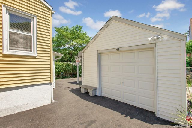 95 Homestead Place, New Rochelle, NY 10801