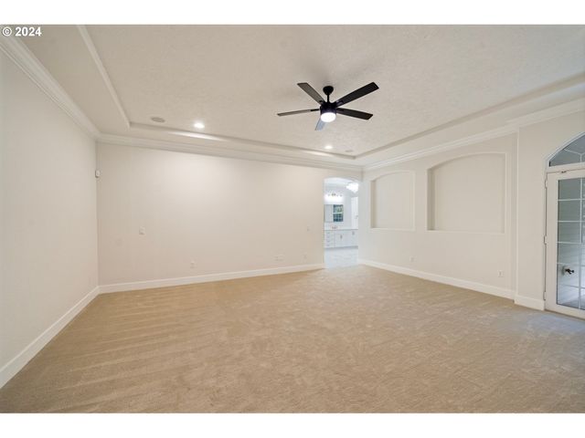 7474 Battle Creek Rd, Salem, OR 97317