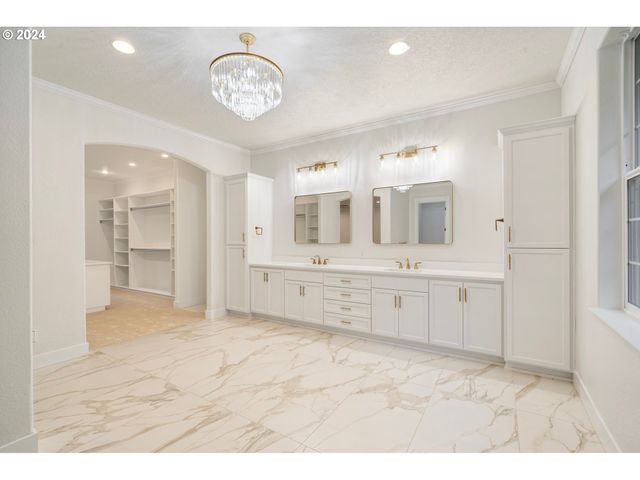 7474 Battle Creek Rd, Salem, OR 97317