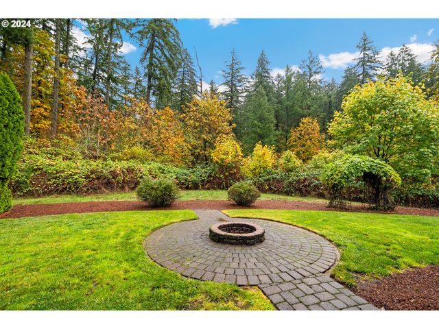 7474 Battle Creek Rd, Salem, OR 97317