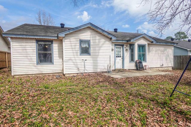 1007 Woodside Cove, Bryant, AR 72022