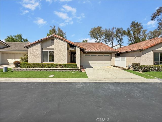 23611 Villena, Mission Viejo, CA 92692